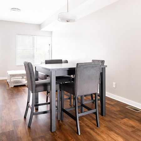 Luxury Downtown Townhome Unit 5 كليفلاند المظهر الخارجي الصورة