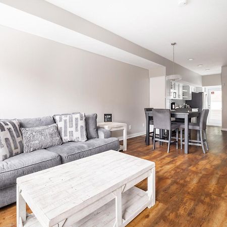 Luxury Downtown Townhome Unit 5 كليفلاند المظهر الخارجي الصورة