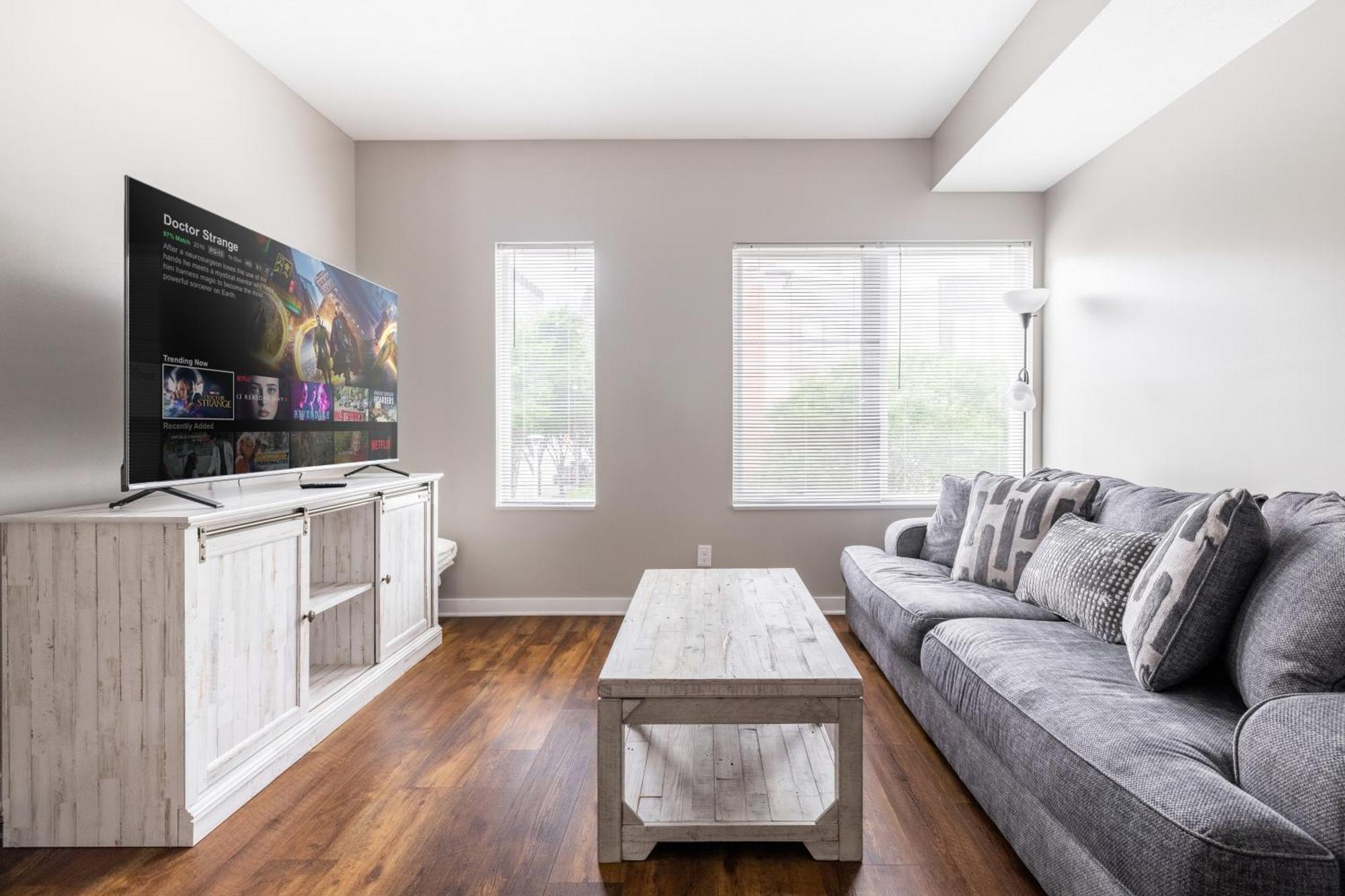 Luxury Downtown Townhome Unit 5 كليفلاند المظهر الخارجي الصورة